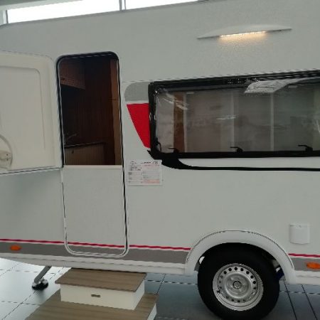 700x525-BURSTNER-PREMIO-LIFE-425-TS_1632479610