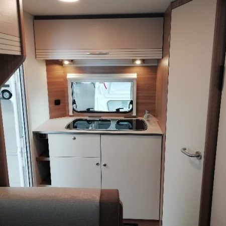 700x525-BURSTNER-PREMIO-LIFE-425-TS_1632479611