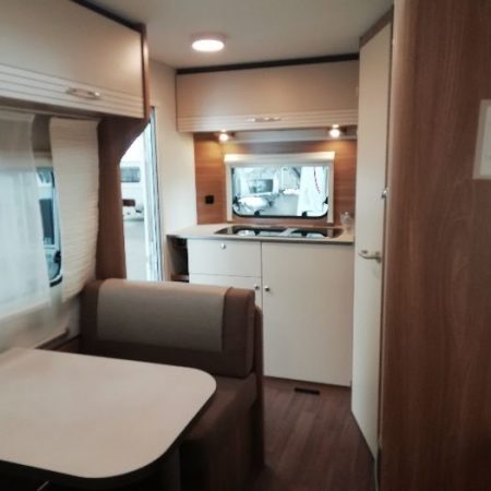 700x525-BURSTNER-PREMIO-LIFE-425-TS_1632479614