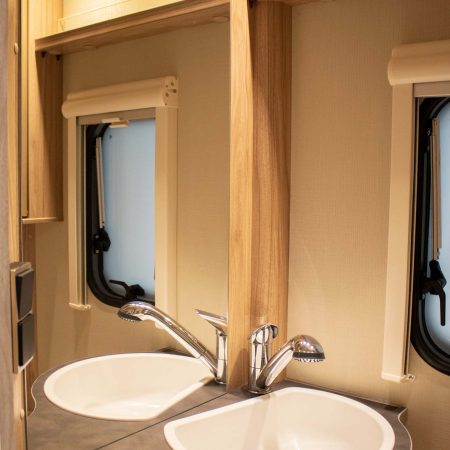 Eriba Nova Light 0007