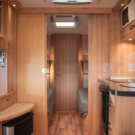 Eriba Nova 580 (Ocasión) 0008