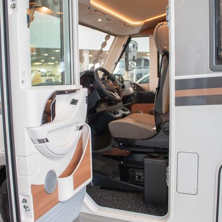 Carthago C-line 0011