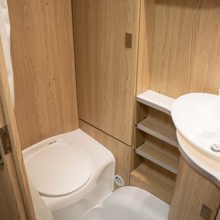 Bürstner Averso Plus 510 TK (ocasió) 0006