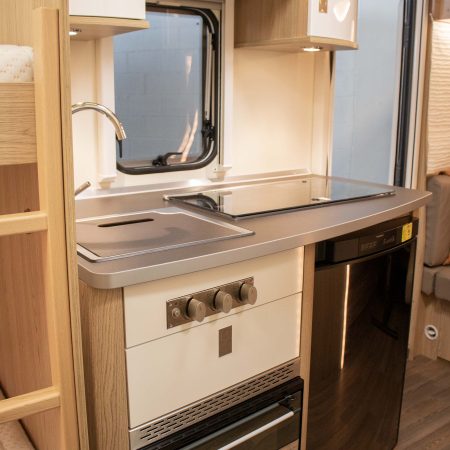 Bürstner Averso Plus 510 TK (ocasió) 0011