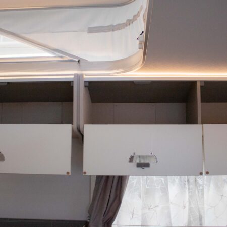 Eriba Familia 320 0014