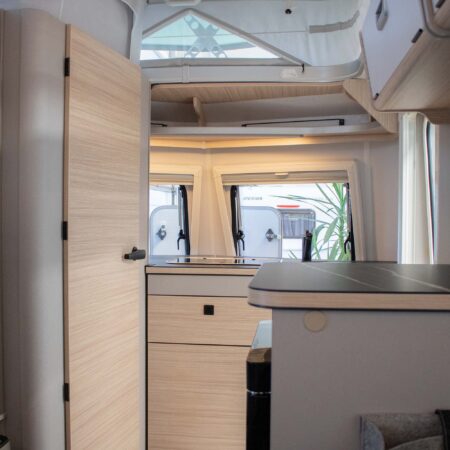 Eriba Familia 320 0015