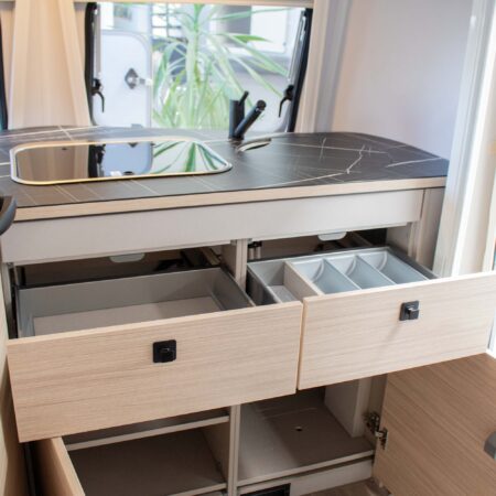 Eriba Familia 320 0017