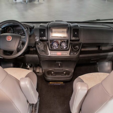 Karmann Dexter 581 LNY (ocasió) 0008