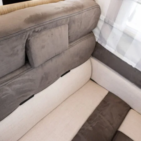 CI-HOron-85-037-768x512