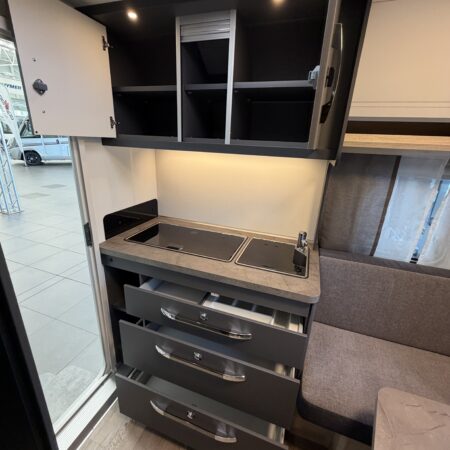 HOBBY DE LUXE 400 Sfe