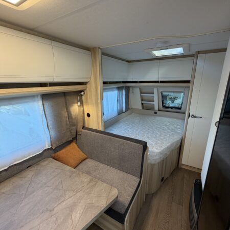 HOBBY DE LUXE 400 Sfe