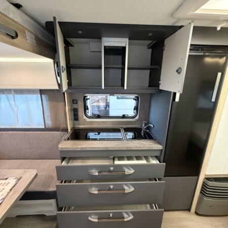 HOBBY DE LUXE 515 UHL
