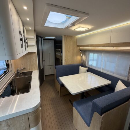 HOBBY EXCELLENT EDITION 545 KMF