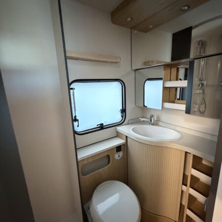 HOBBY EXCELLENT EDITION 545 KMF
