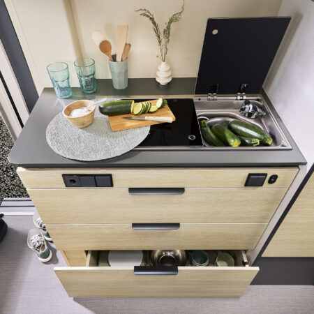 CAMPER_FIVE_CUISINE_1